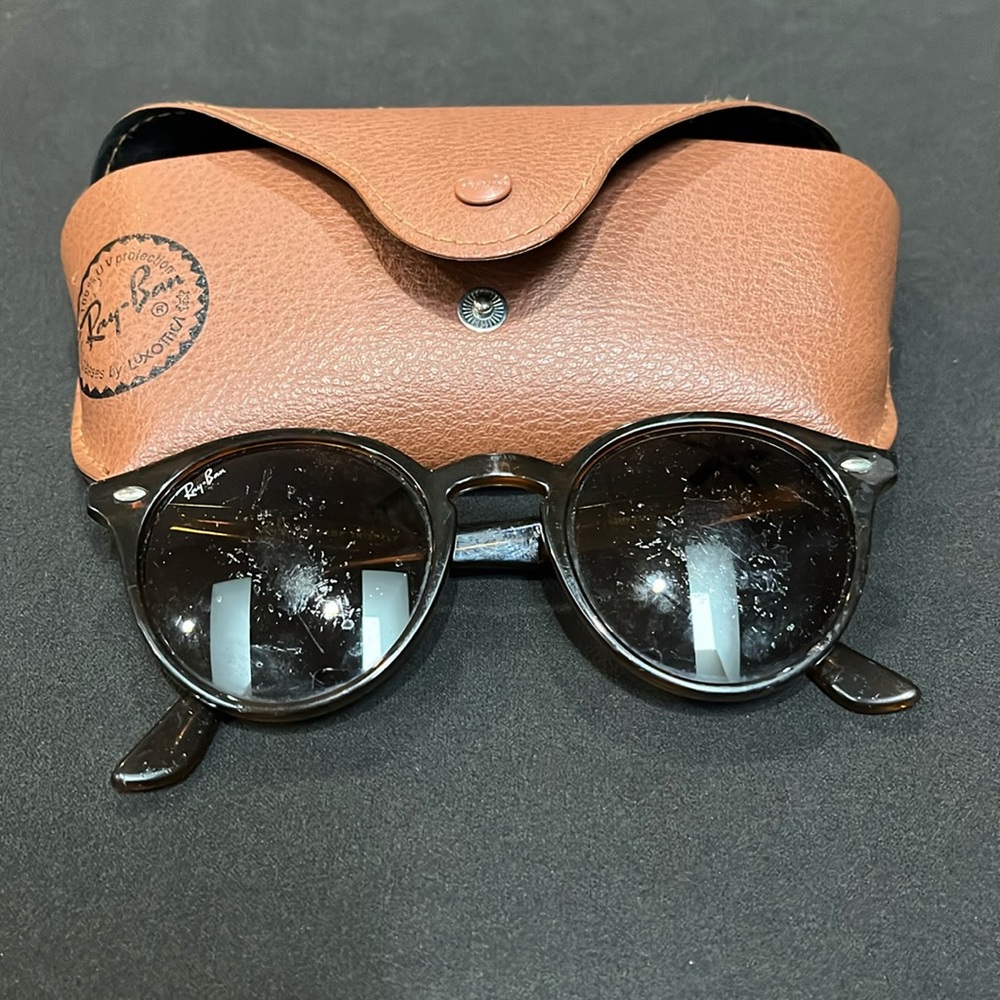Rayban brown tortoiseshell round sunglassess